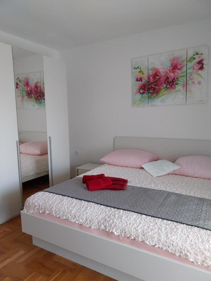 Holiday Home Matosevic เมดูลิน ภายนอก รูปภาพ